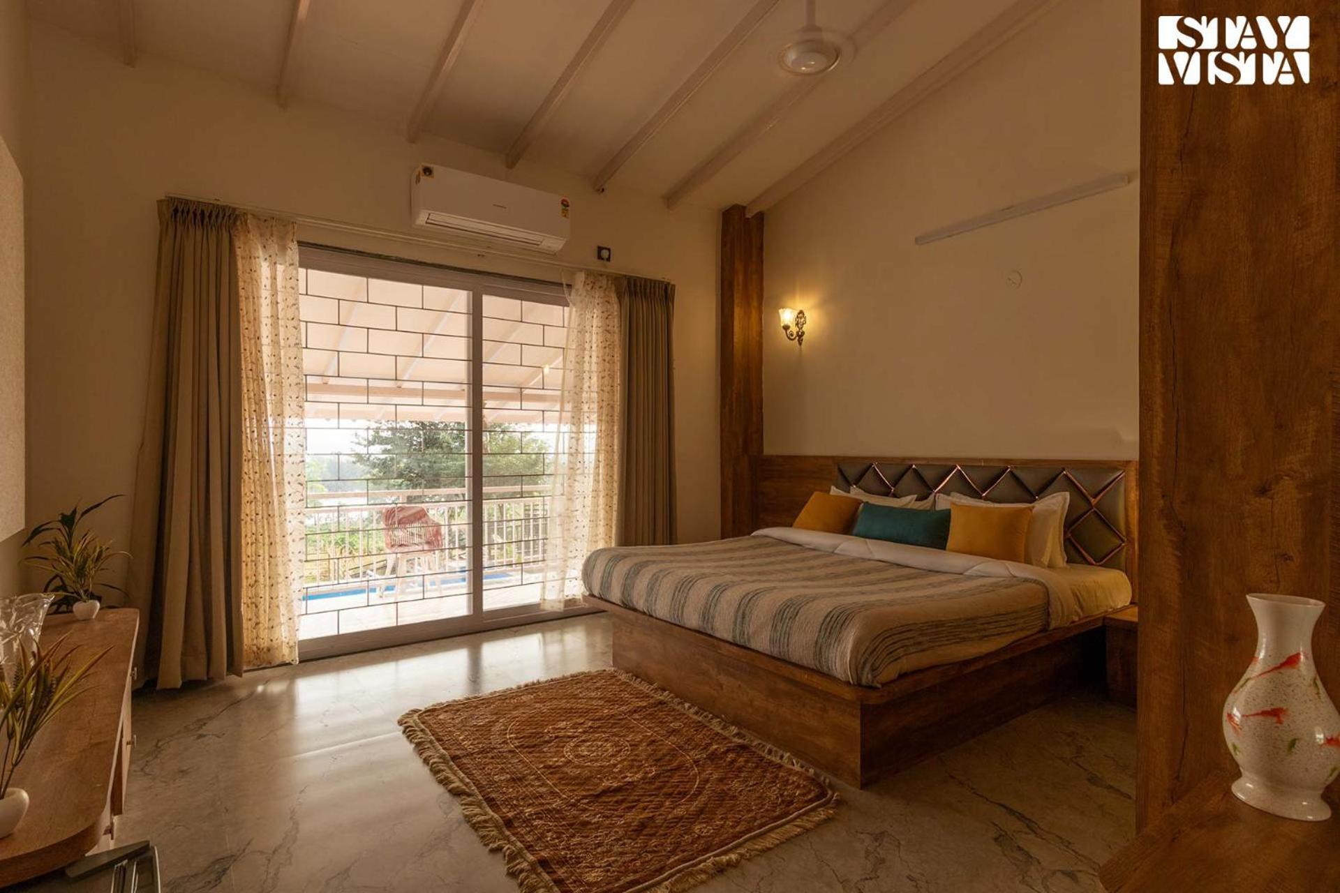 נאסיק Stayvista'S Harvest Haven - Pool-View Villa With Deck & Machan Near Sula מראה חיצוני תמונה